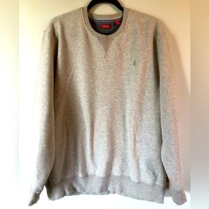 Izods sweater